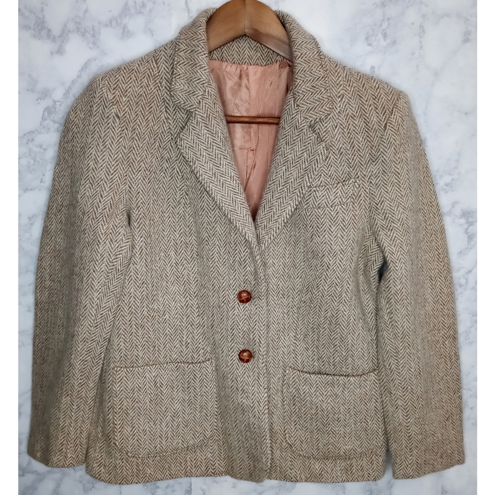 Pure Wool Blazer Jacket Women's Size S Tan Color Two Buttons